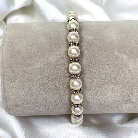 Vintage Napier Signed Round Faux Pearl & Silver Spacer Beaded Tennis Bracelet 7" - Picture 5 of 7